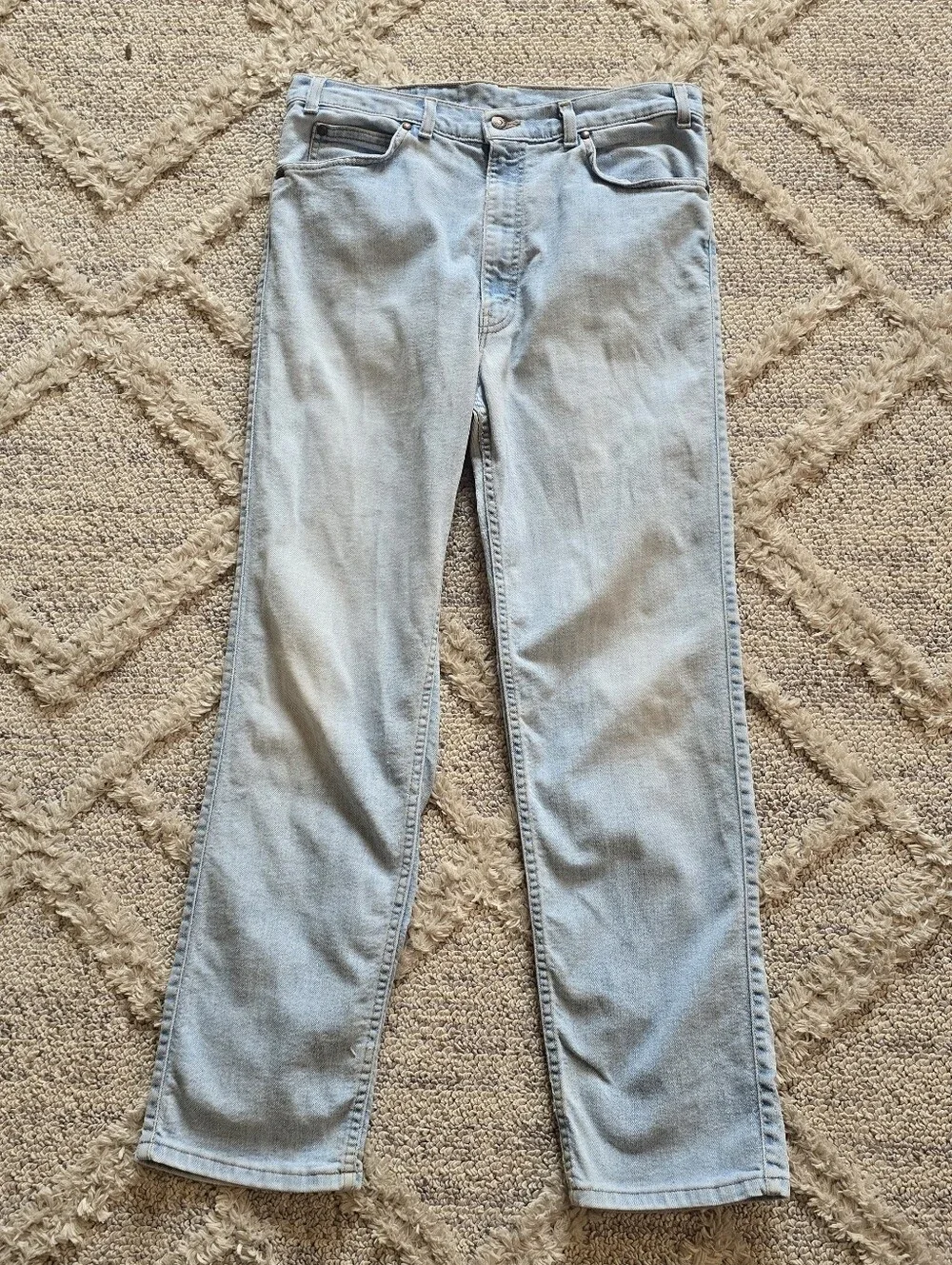 VTG Levi 548 Jeans Mens 34x30 Light Blue Denim Relaxed 90s White Label Stretch